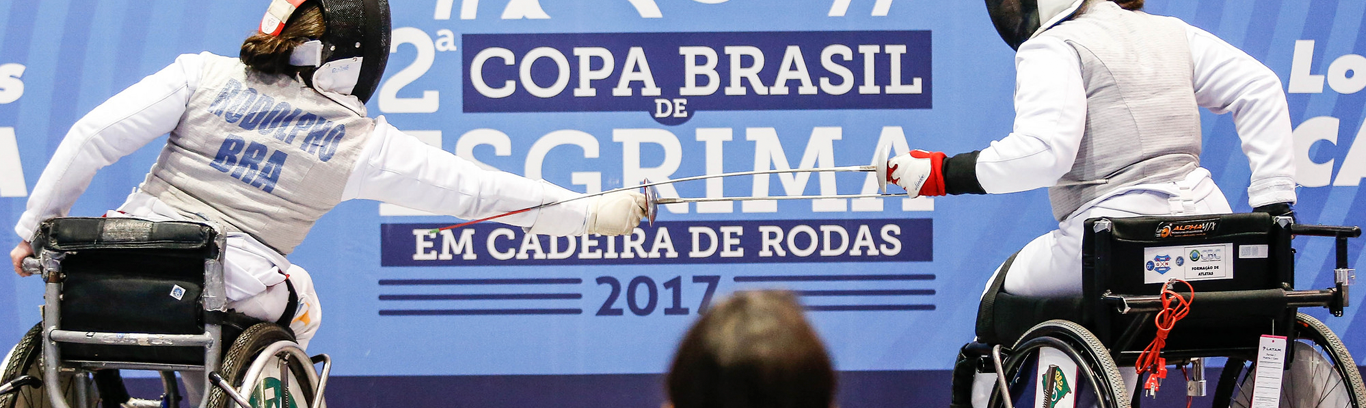 esgrima em cadeira de rodas