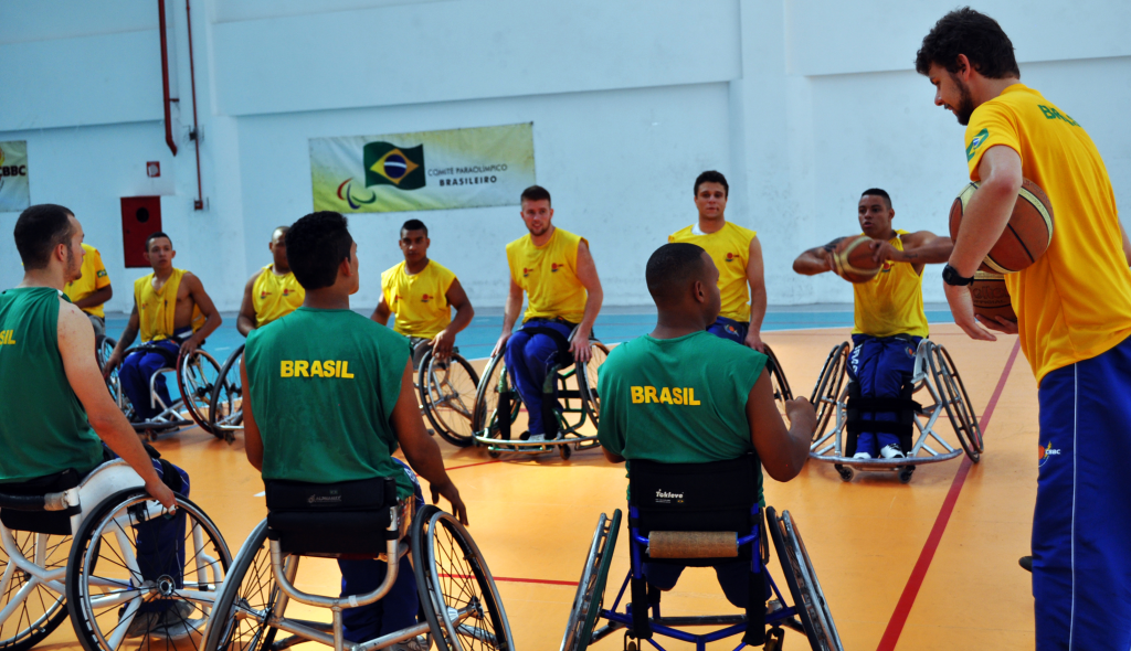 basquete para pessoas com deficiência
